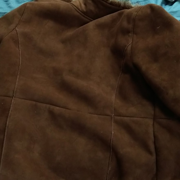 Coat - Picture 4 of 4